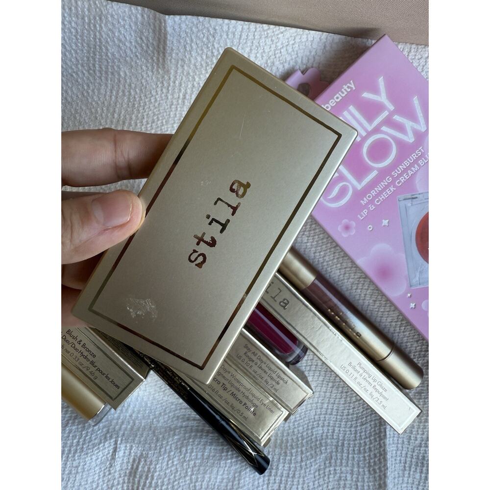 Assorted Makeup Lot Bundle - Picture 12 of 14